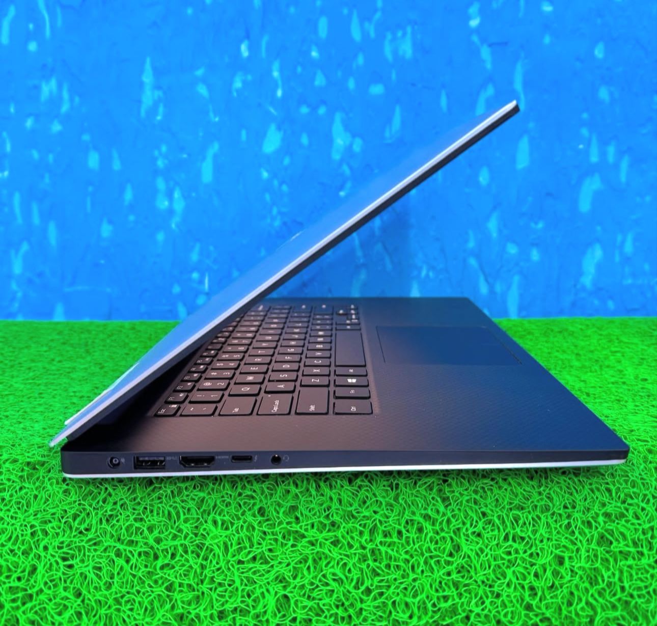 Dell XPS 15 9570