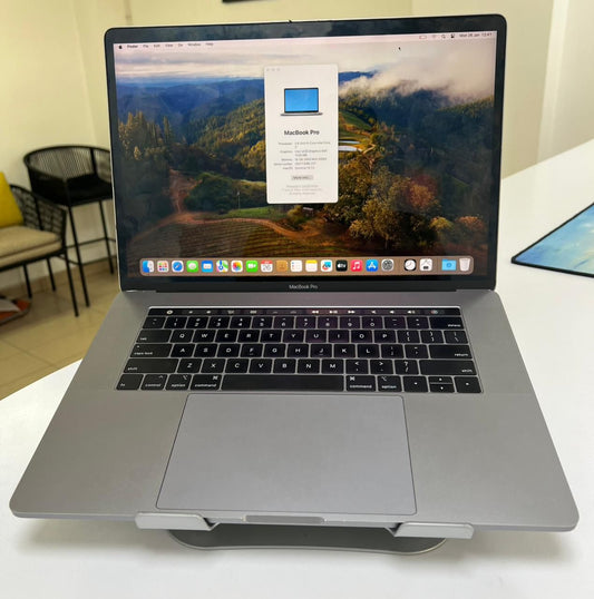 MacBook Pro 2019 16 inch Core i7